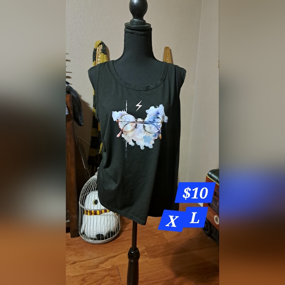 Black Graphic Women's Top